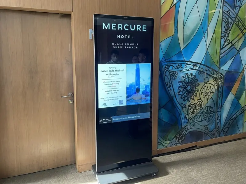 Hotel lobby digital signage Malaysia